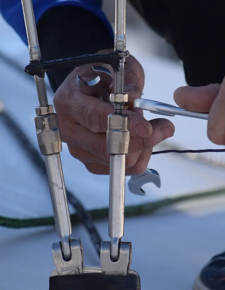 Boat Repair and Hauling in Vermont – Contact Rosen Marine